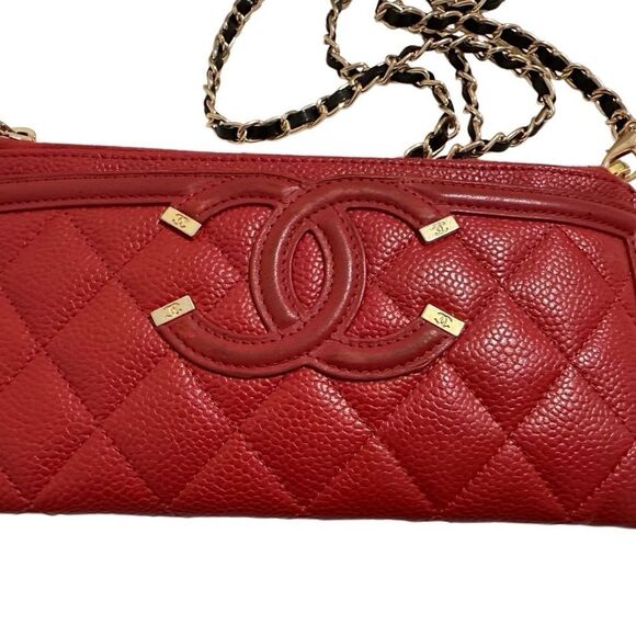 Chanel boys red leather long wallet pouch - Picture 4 of 16